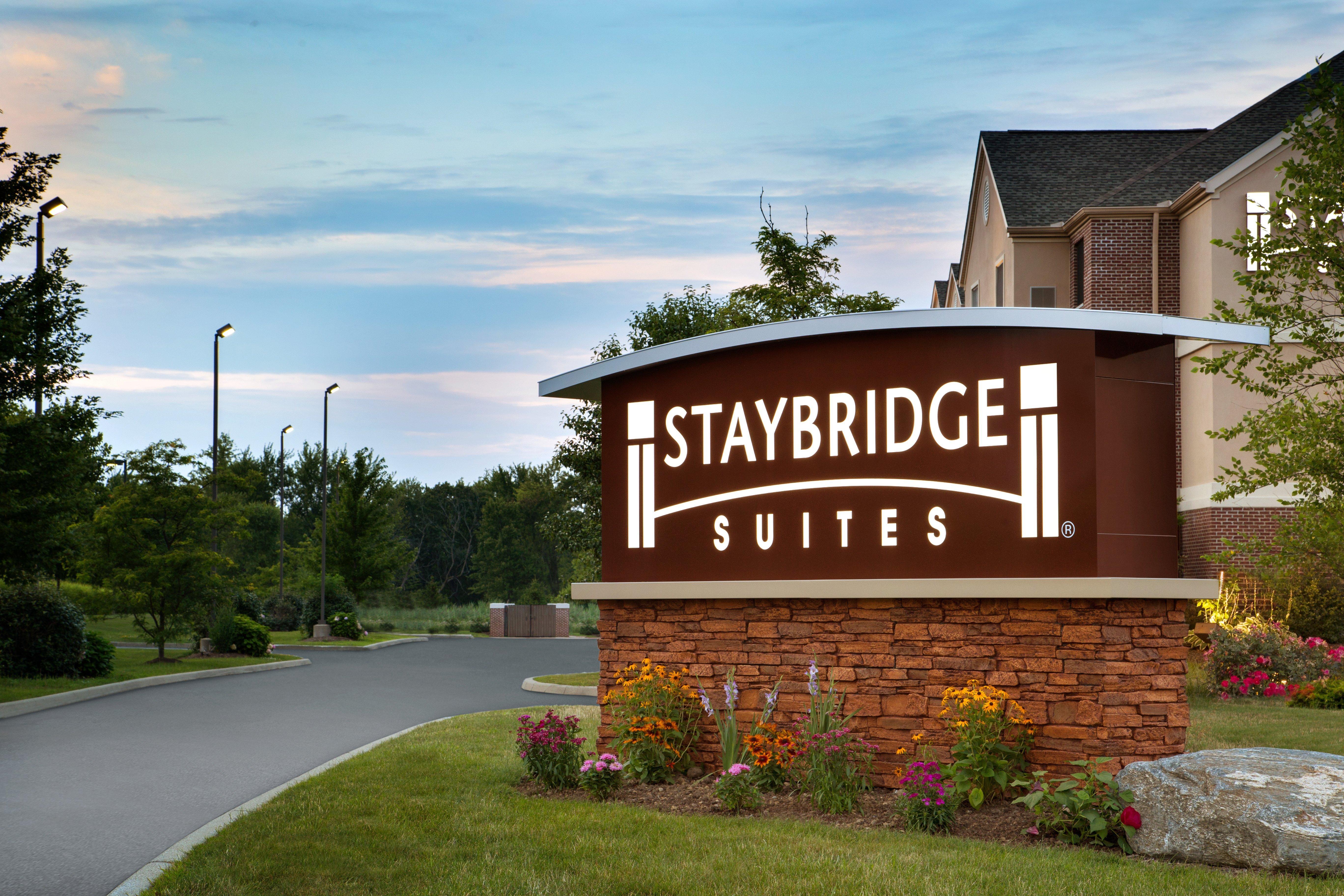 Staybridge Suites Akron-Stow-Cuyahoga Falls By Ihg Екстер'єр фото