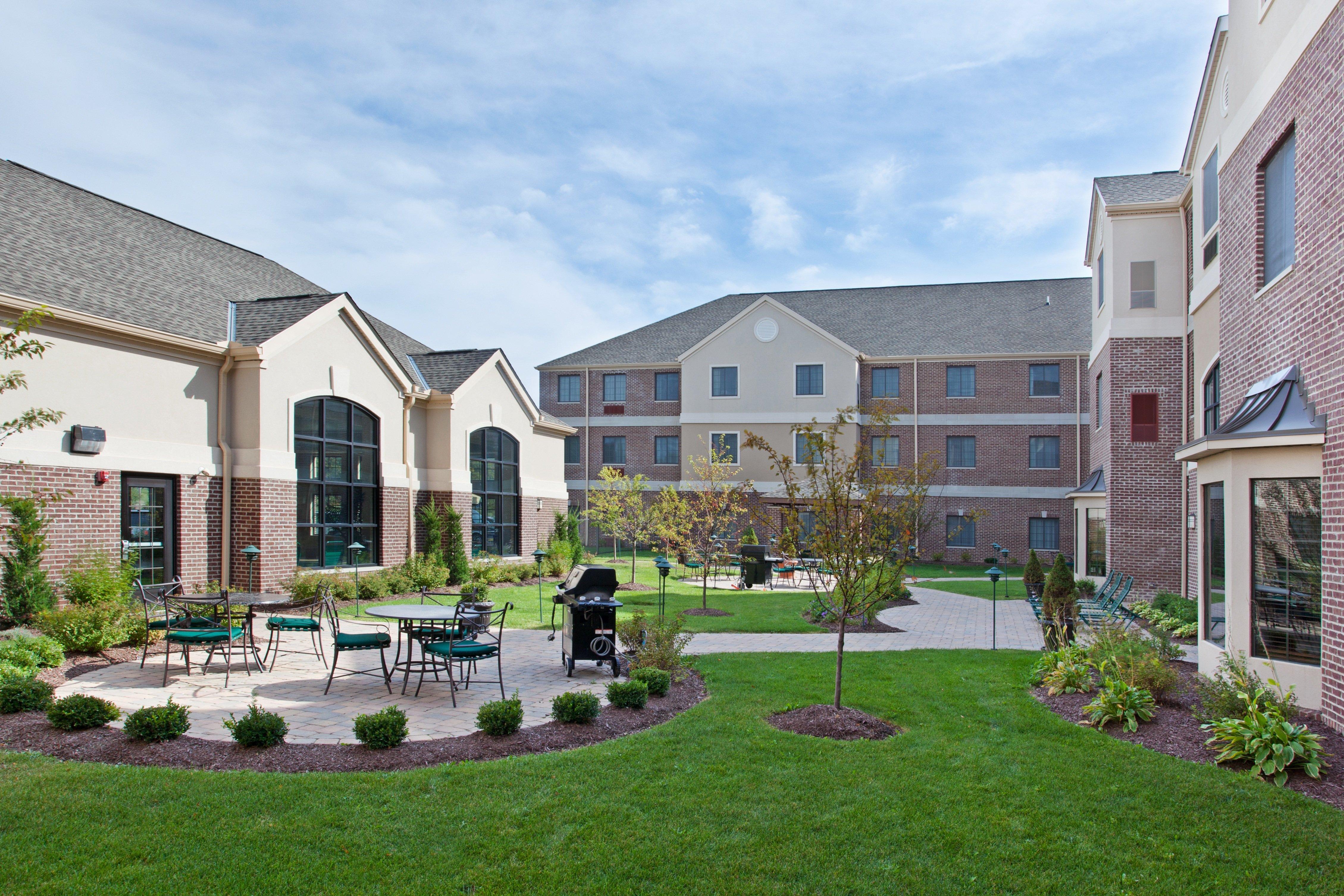 Staybridge Suites Akron-Stow-Cuyahoga Falls By Ihg Екстер'єр фото