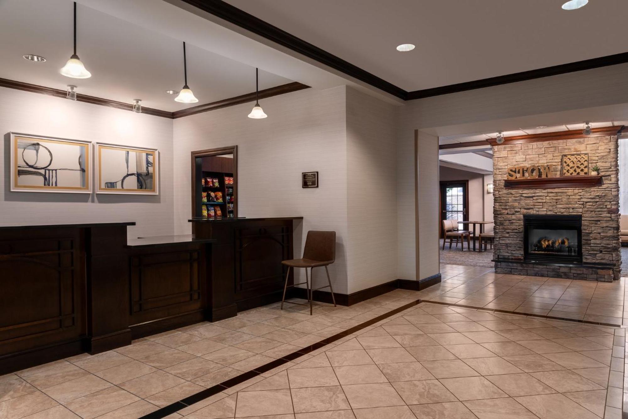 Staybridge Suites Akron-Stow-Cuyahoga Falls By Ihg Екстер'єр фото